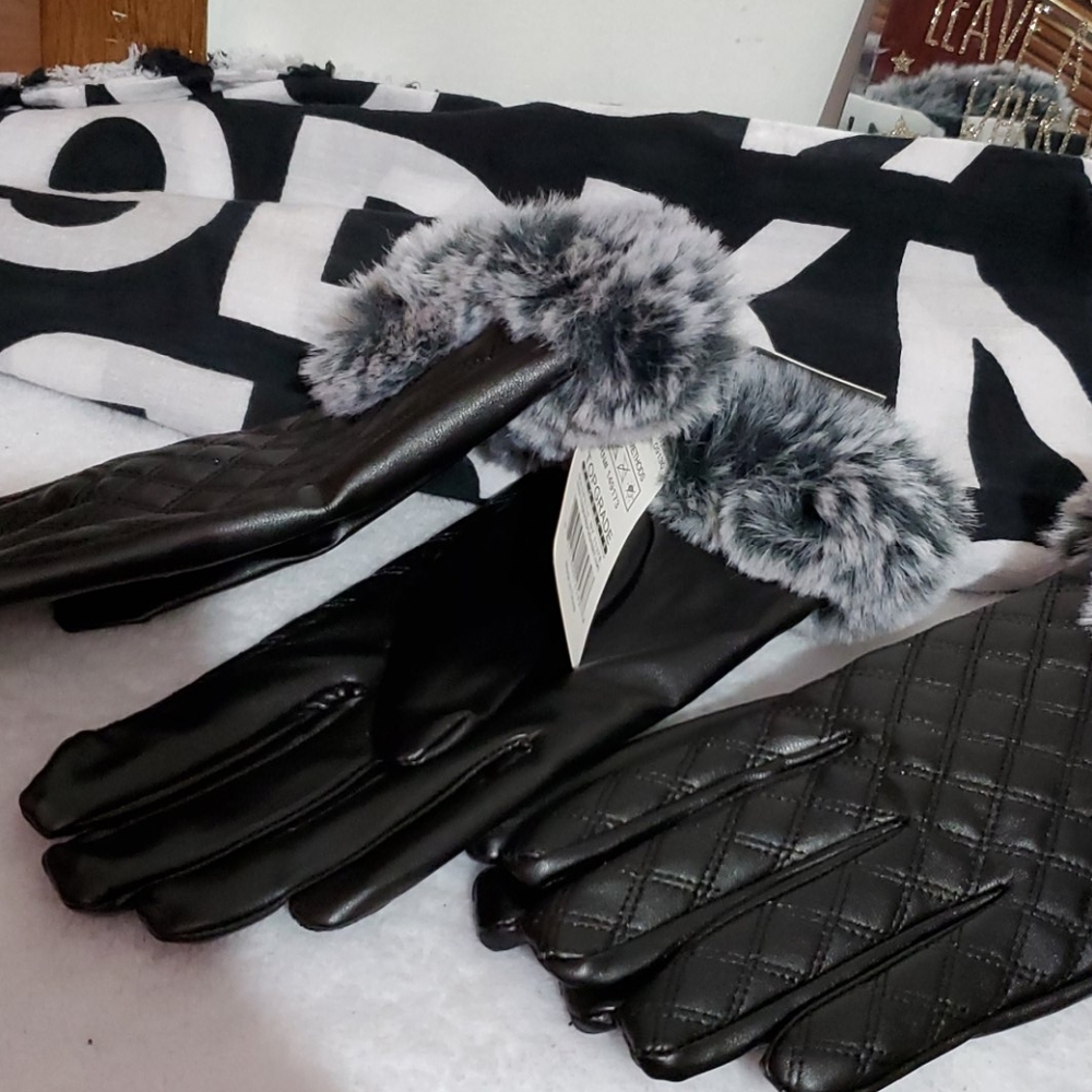 Ladies Faux Leather Fur Gloves - NWT - $10